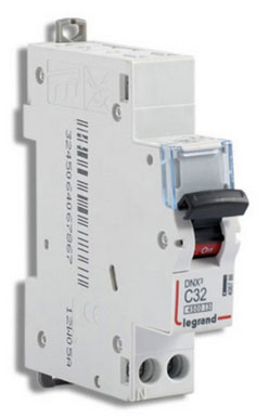 Disjoncteur Legrand 32A unipolaire + neutre DNX3 courbe C - 4,5/6kA - À vis - 1 module
